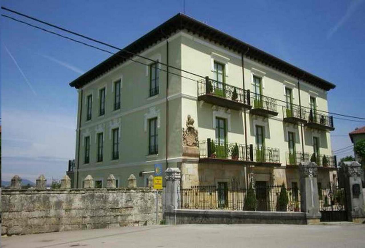 Posada Casa De Valle Colindres Exterior foto